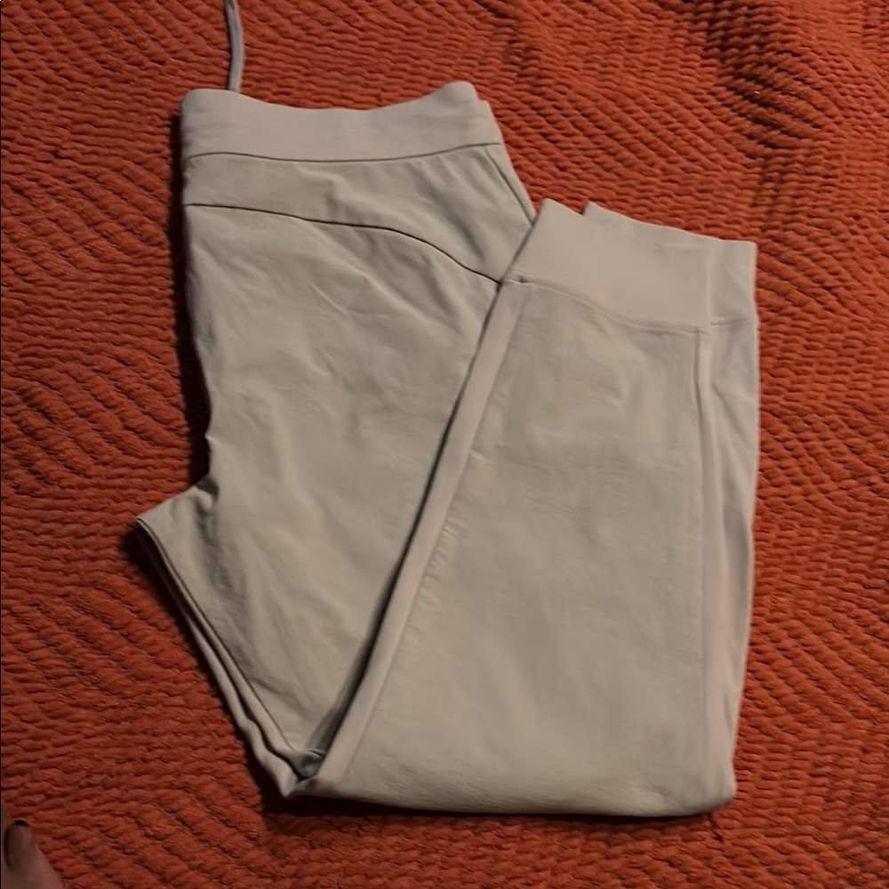 Athleta headlands hybrid trek Joggers